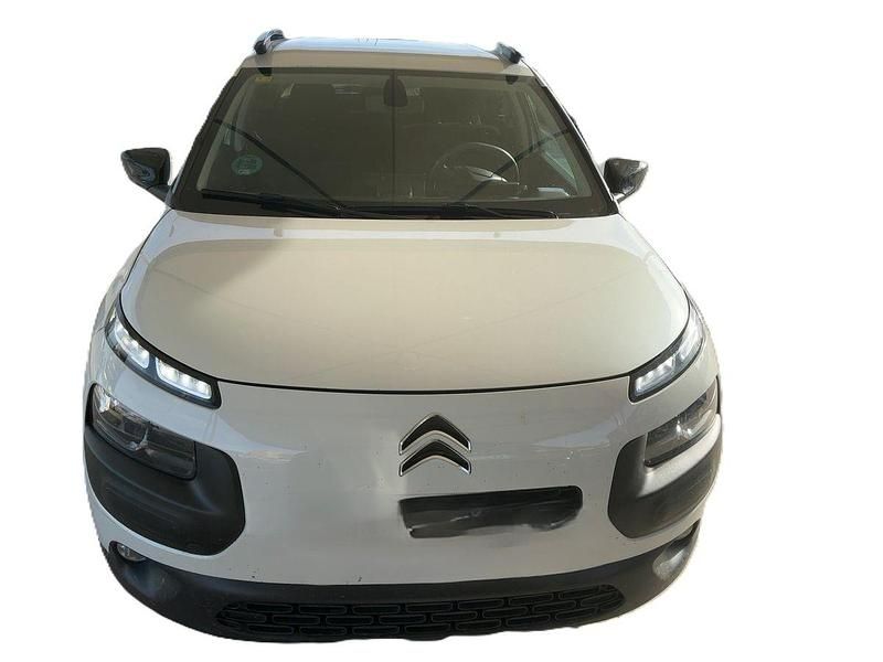 Usado Citroën C4 Cactus Live 82 CV (60 kW) 2016 Blanco Utilitario