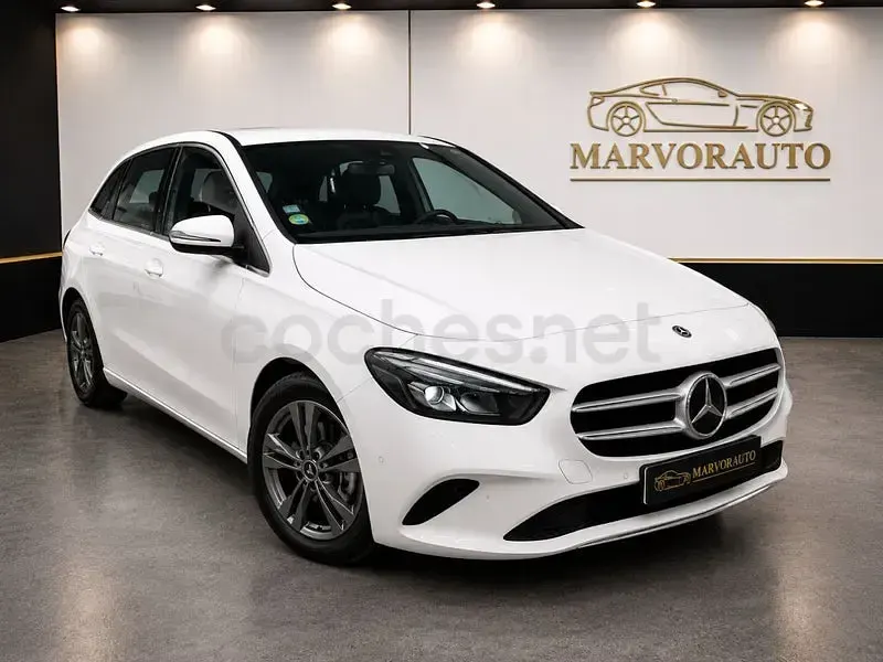 Usado Mercedes B200 150 CV (110 kW) 2019 Blanco Monovolumen