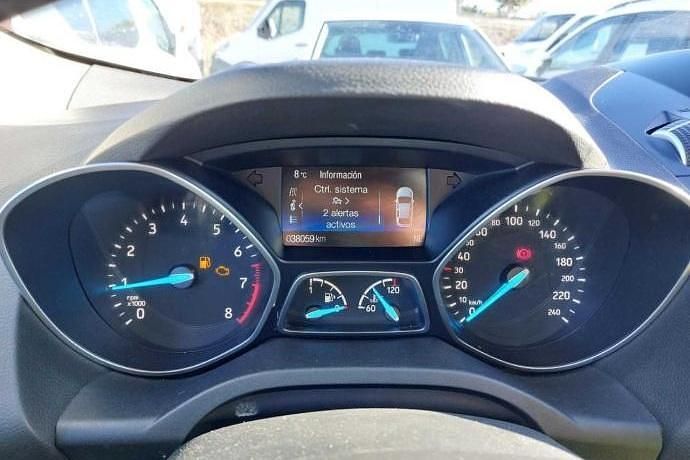 Usado Ford Kuga Trend+ 120 CV (88 kW) 2019 SUV