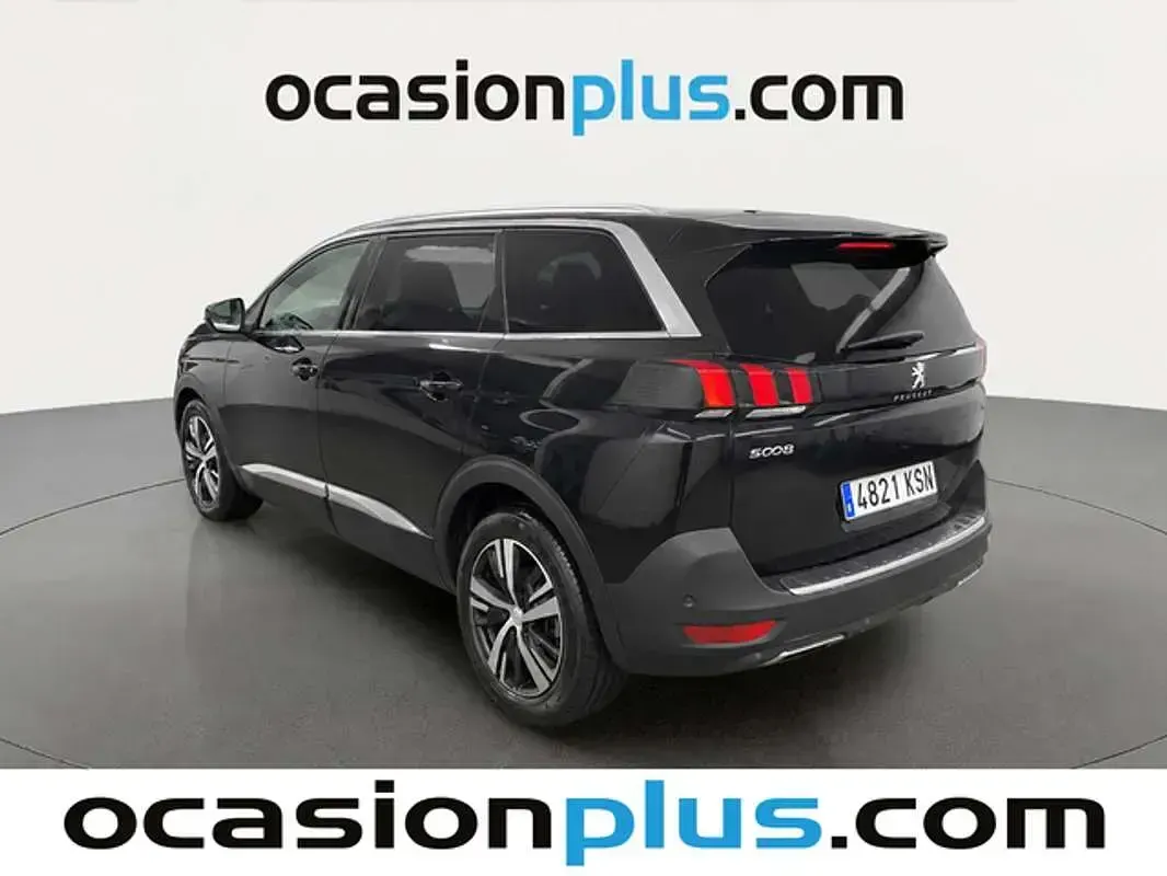 Usado Peugeot 5008 GT-line 131 CV (96 kW) 2018 Negro SUV