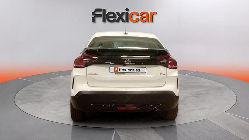 Usado Citroën C4 Feel 131 HP (96 kW) 2021 Branco Sedan