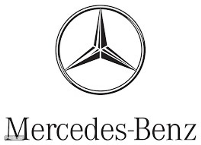 Negro Usado 2024 Mercedes CLA200 Coupe | 38.900 € (Precio justo) - Imagen 1/1