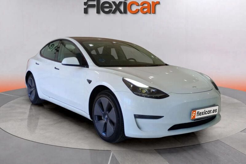 Blanco Usado 2023 Tesla Model 3 Berlina | 26.990 € (Buen precio) - Imagen 1/4