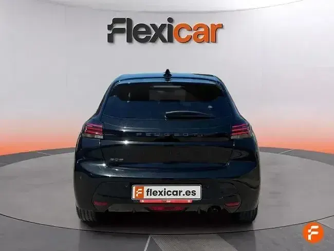 Usado Peugeot 208 Allure 100 CV (73 kW) 2025 Negro Utilitario