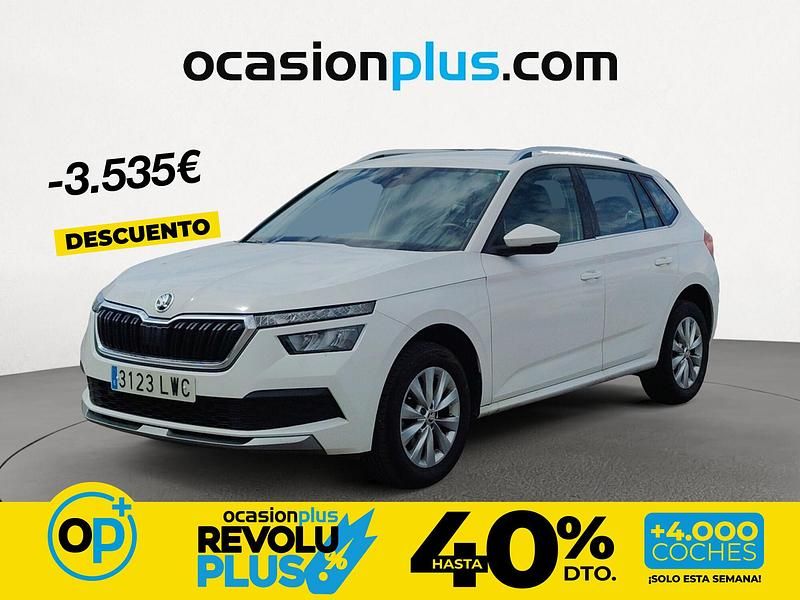 Usado Skoda Kamiq Ambition 110 CV (80 kW) 2022 Blanco SUV