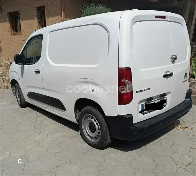 Usado Citroën e-Berlingo Feel 102 CV (75 kW) 2021 Blanco Monovolumen