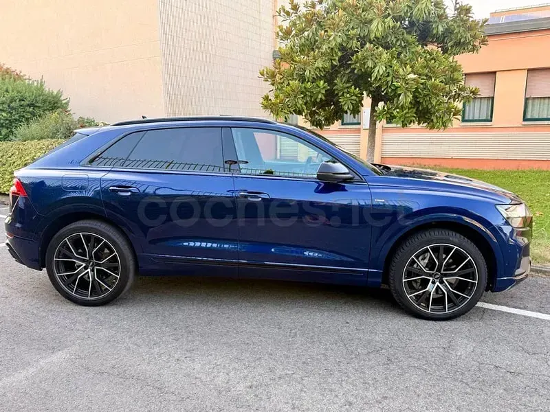Usado Audi Q8 286 CV (210 kW) 2019 Azul SUV
