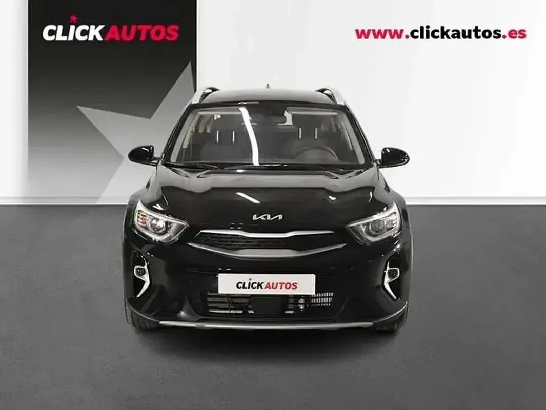 Usado Kia Stonic Active 101 HP (74 kW) 2025 Preto SUV