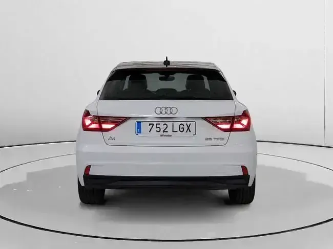 Usado Audi A1 Advanced Plus 95 CV (69 kW) 2020 Blanco SUV