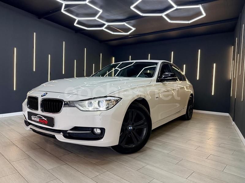 Blanco Usado 2013 BMW 318 Sport Line Berlina | 13.500 € (Precio justo) - Imagen 1/4