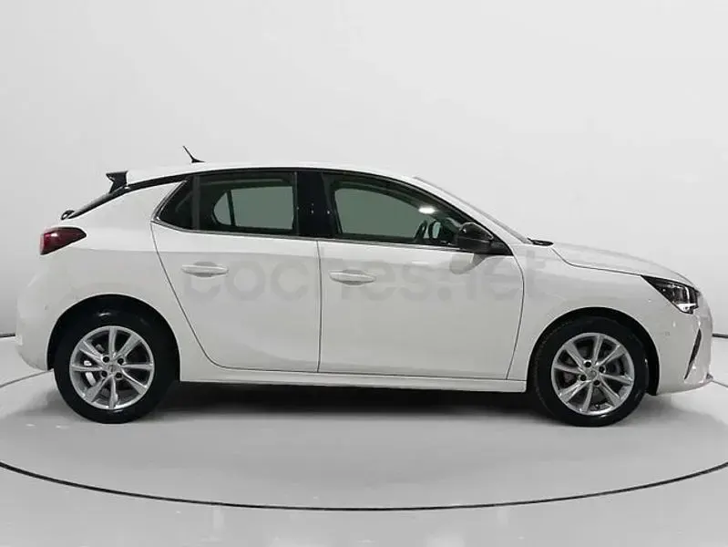 Usado Opel Corsa Elegance 100 CV (73 kW) 2022 Blanco Utilitario