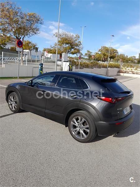 Usado Mazda CX-30 122 CV (89 kW) 2020 Gris / plata SUV