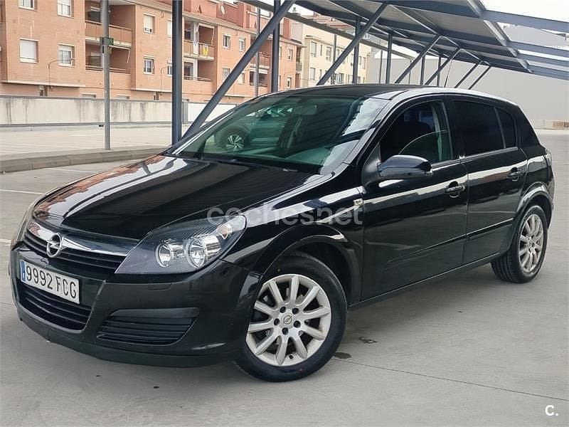 Usado Opel Astra Sport 100 CV (73 kW) 2007 Negro Berlina