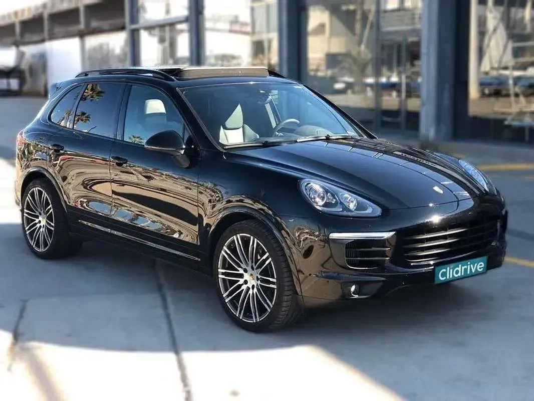 Usado Porsche Cayenne Diesel Platinum Edition 262 CV (192 kW) 2017 Negro SUV