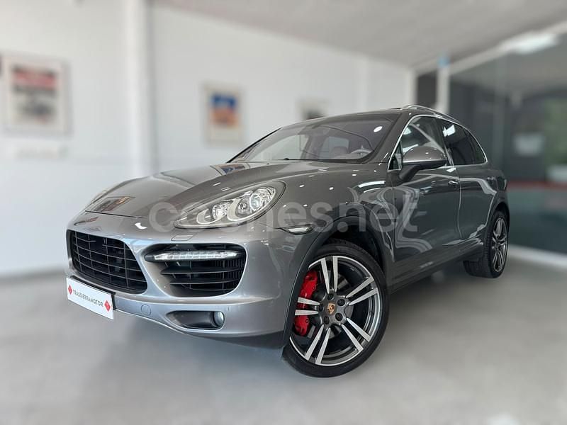 Gris / plata Usado 2010 Porsche Cayenne Turbo SUV | 26.950 € (Precio justo) - Imagen 1/4