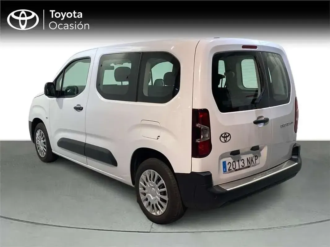 Usado Toyota Proace City City 102 CV (75 kW) 2026 Monovolumen