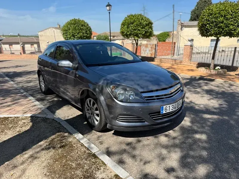 Brugt Opel Astra Edition 80 HK (58 kW) 2005 Grå Sedan