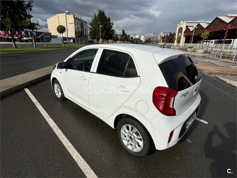 Usado Kia Picanto Comfort 67 CV (49 kW) 2020 Blanco Utilitario