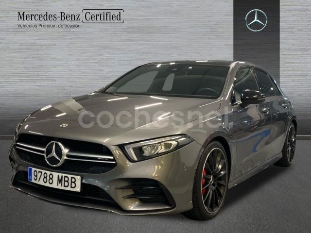 Gris / plata Usado 2022 Mercedes A35 AMG Berlina | 45.400 € (Precio justo) - Imagen 1/4