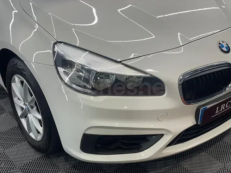 Usado BMW 216 Active Tourer 116 CV (85 kW) 2016 Blanco Monovolumen