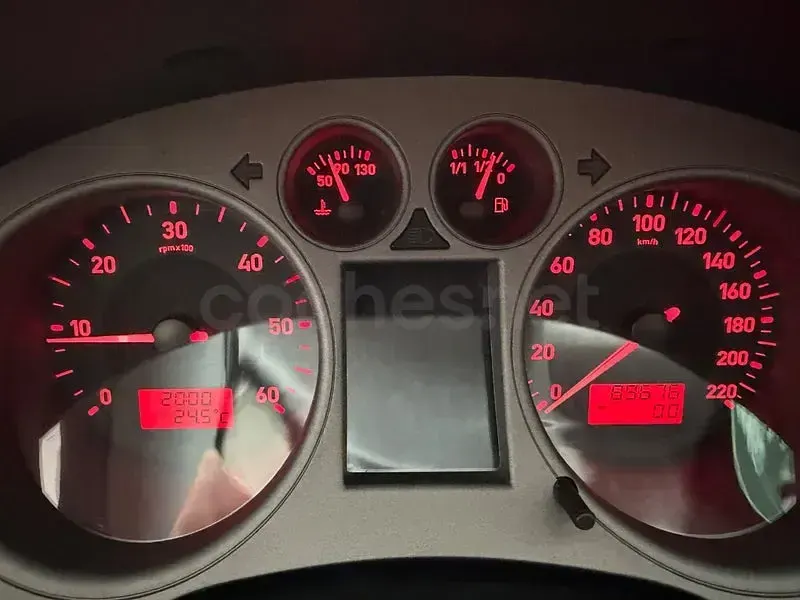 Usado Seat Cordoba 100 CV (73 kW) 2008 Gris / plata Berlina