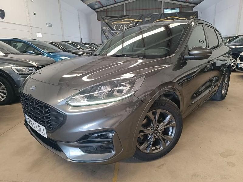 Używany Ford Kuga ST-Line X 150 KM (110 kW) 2021 Beżowy SUV