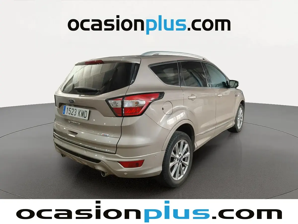 Usado Ford Kuga Vignale 180 CV (132 kW) 2018 Gris SUV