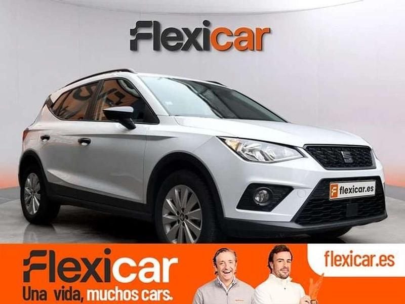 Usado Seat Arona Ecomotive 95 CV (69 kW) 2020 Blanco SUV