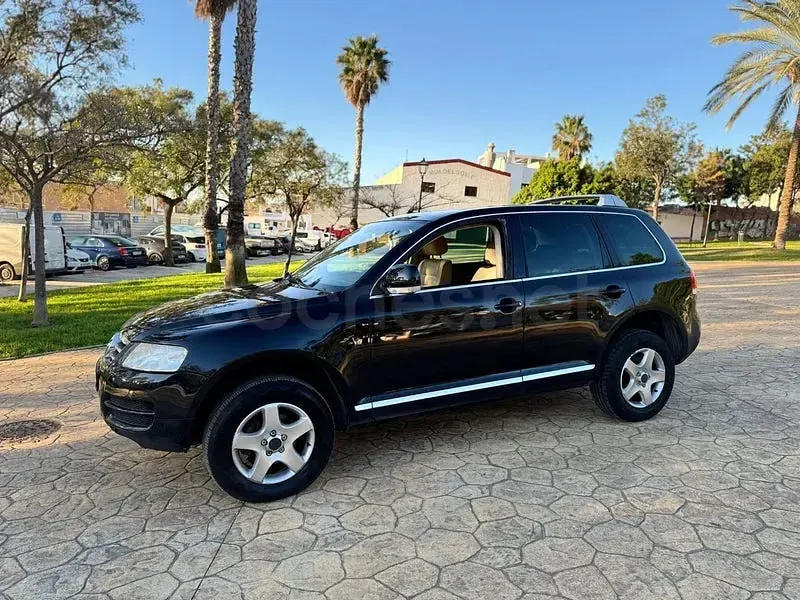 Usado VW Touareg R 174 CV (127 kW) 2005 Negro SUV