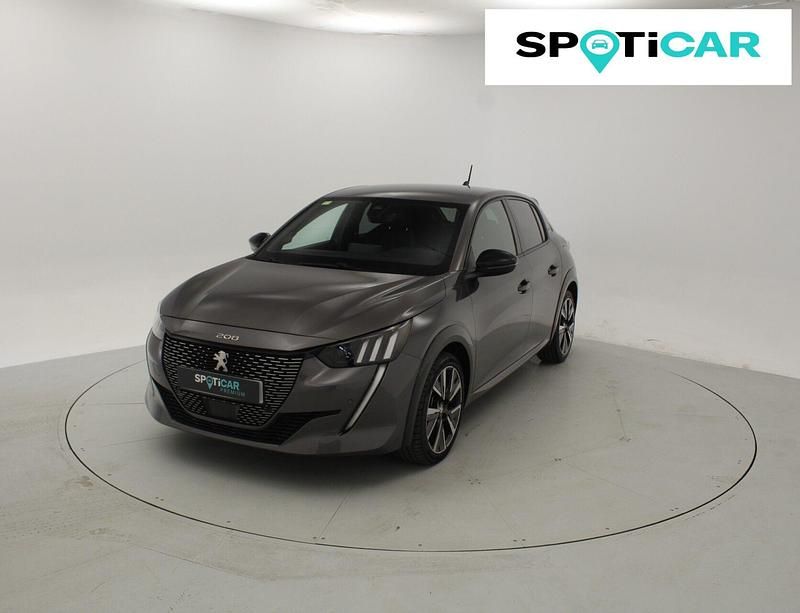 Gris Usado 2020 Peugeot 208 GT-line Utilitario | 16.500 € (Caro) - Imagen 1/4