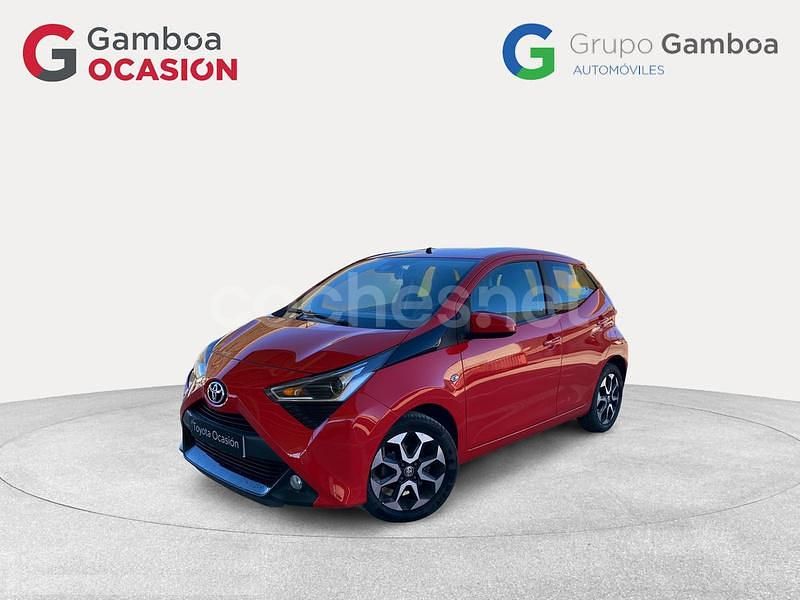 Rojo Usado 2021 Toyota Aygo X-play Utilitario | 10.590 € (Buen precio) - Imagen 1/4