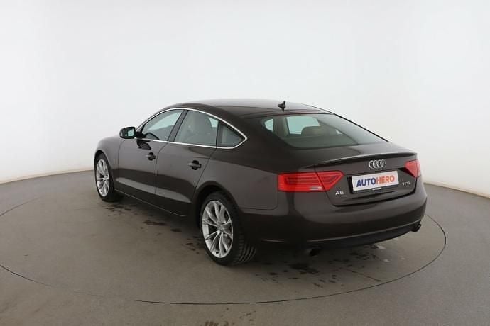 Usado Audi A5 177 CV (130 kW) 2015 Coupe