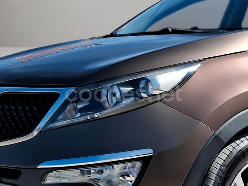Usado Kia Sportage Plus 115 CV (84 kW) 2014 Marrón SUV