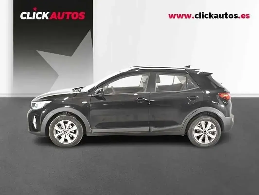 Usado Kia Stonic Active 101 HP (74 kW) 2025 Preto SUV