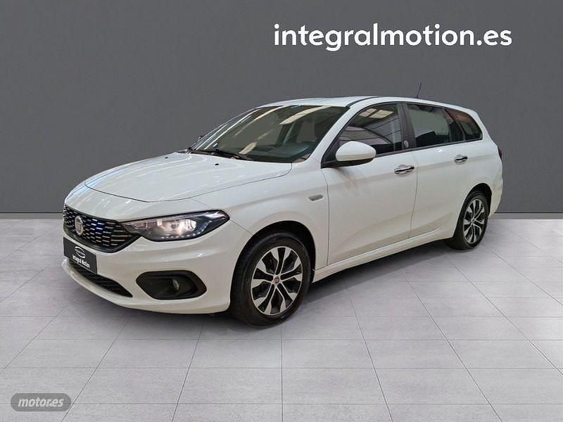 Usado Fiat Tipo Mirror 95 CV (69 kW) 2020 Blanco Berlina