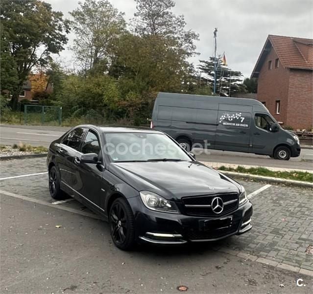 Negro Usado 2011 Mercedes C220 Avantgarde Berlina | 12.500 € (Un poco caro) - Imagen 1/4