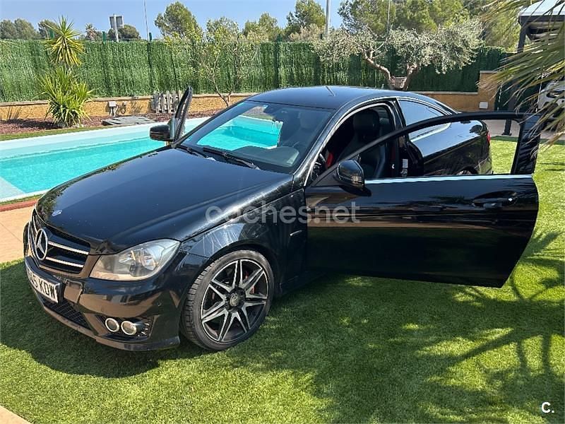 Usado Mercedes C250 204 CV (150 kW) 2012 Negro Coupe