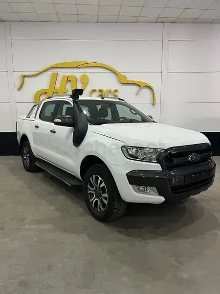 Usado Ford Ranger Wildtrack 200 CV (147 kW) 2018 Blanco Pickup/Camioneta