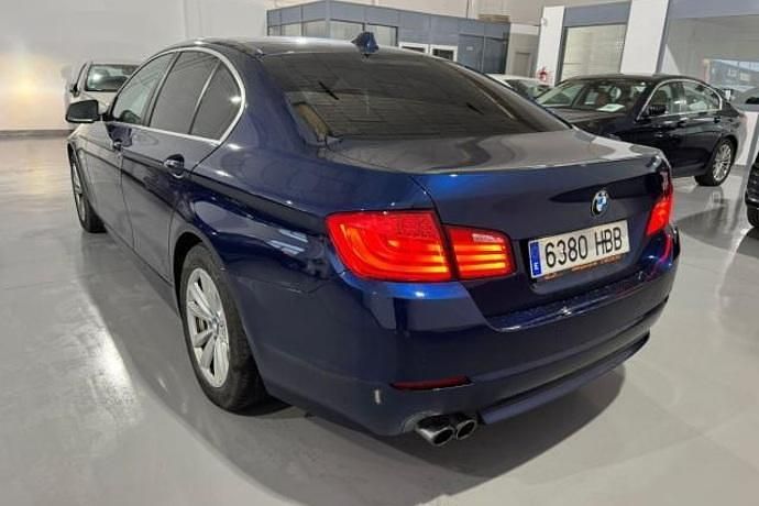 Käytetty BMW 528 258 HP (189 kW) 2010 Sininen Sedan