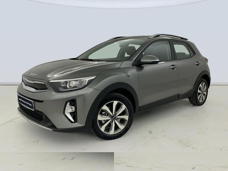 Nuevo Kia Stonic 100 CV (73 kW) 2025 Gris SUV