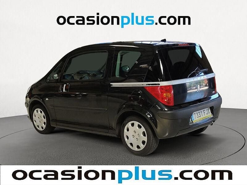 Usado Peugeot 1007 75 CV (55 kW) 2006 Negro Monovolumen
