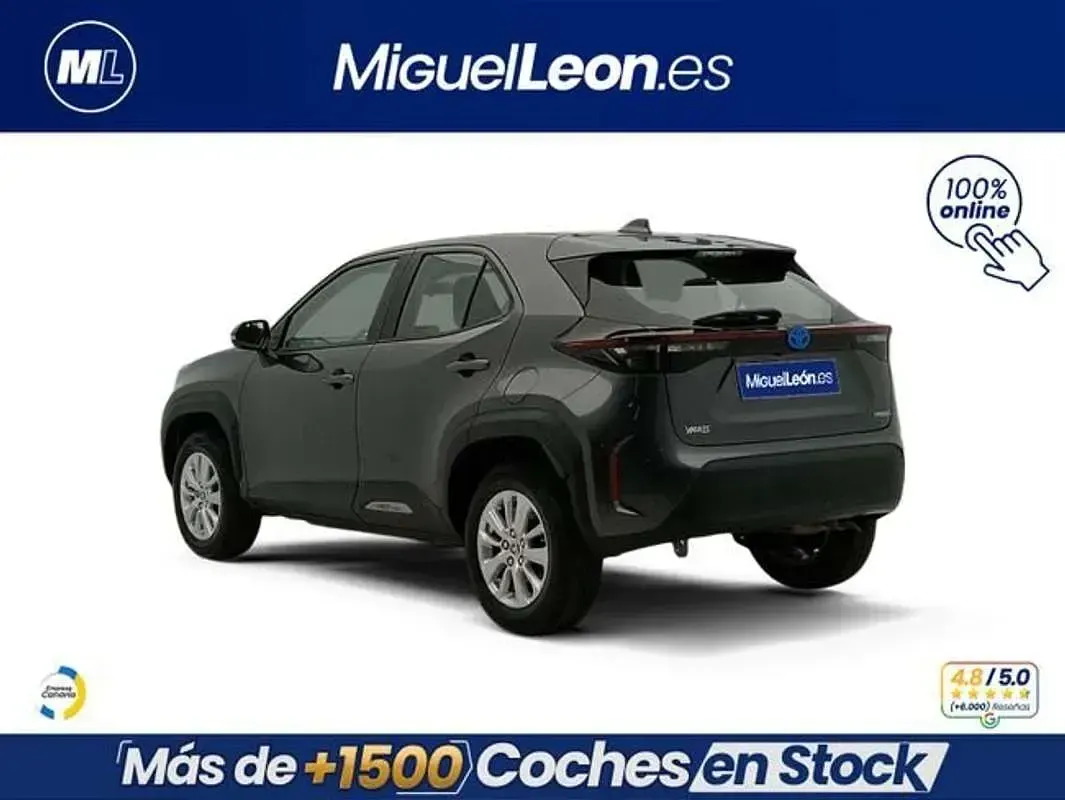 Usado Toyota Yaris Cross Active 116 CV (85 kW) 2024 Gris SUV