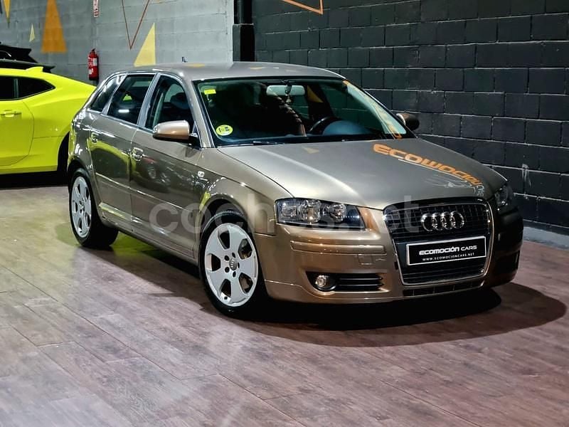 Usado Audi A3 Ambiente 140 CV (102 kW) 2007 Marrón Utilitario