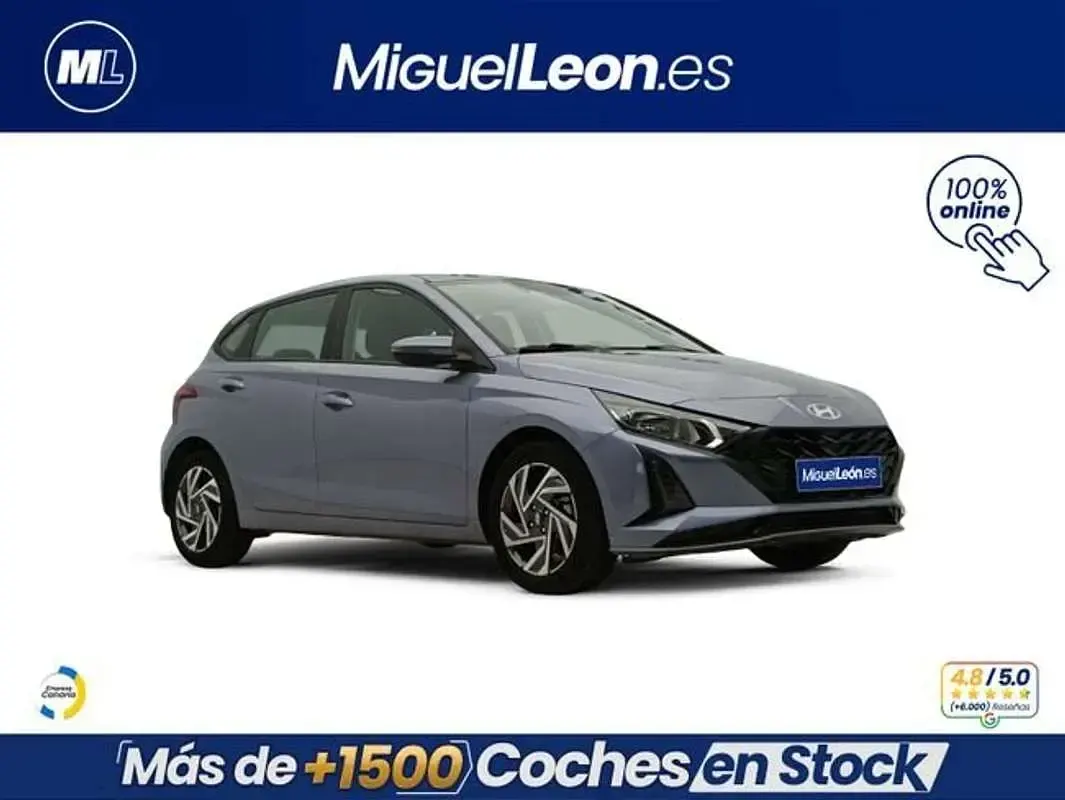 Usado Hyundai i20 101 CV (74 kW) 2024 Gris Utilitario