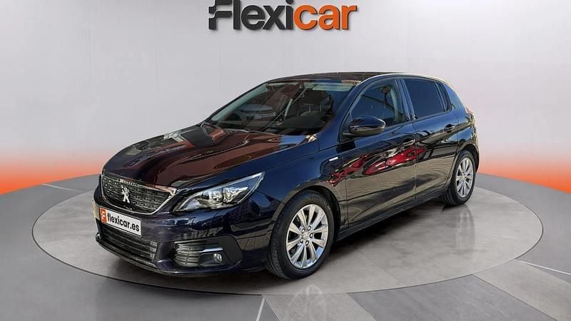 Usado Peugeot 308 Style 131 CV (96 kW) 2020 Negro Berlina