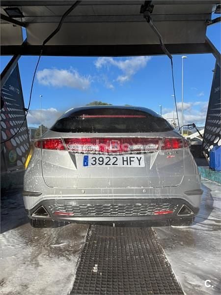 Gris / plata Usado 2011 Honda Civic Sport Berlina | 13.900 € (Caro) - Imagen 1/4