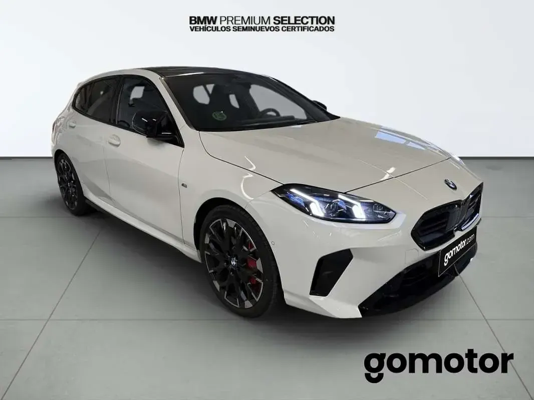 Nuevo BMW M135 Shadowline 300 CV (220 kW) 2026 Utilitario