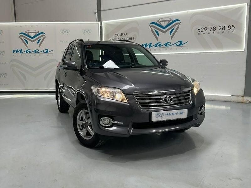 Usado Toyota RAV4 Advance 150 CV (110 kW) 2010 Gris / plata SUV
