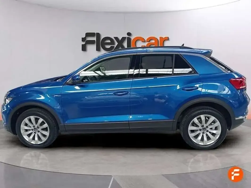 Usado VW T-Roc Advance 116 CV (85 kW) 2020 Azul SUV