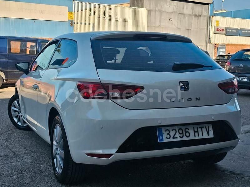 Usado Seat Leon SC Style 122 CV (89 kW) 2013 Blanco Utilitario